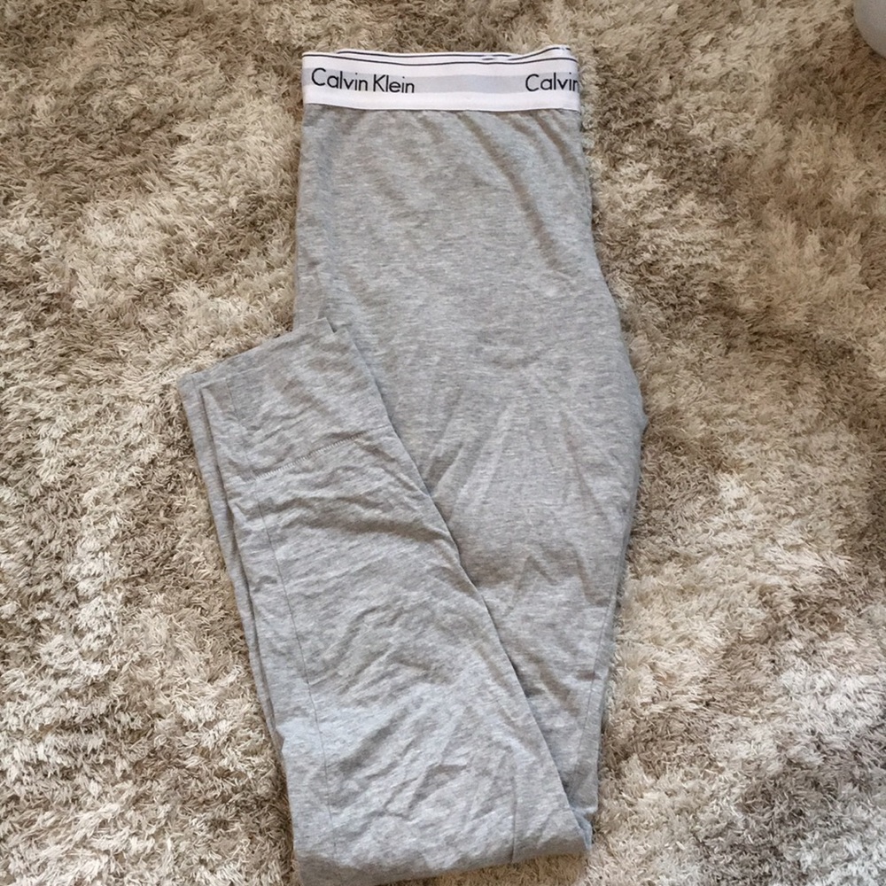 Grey Calvin Klein leggings